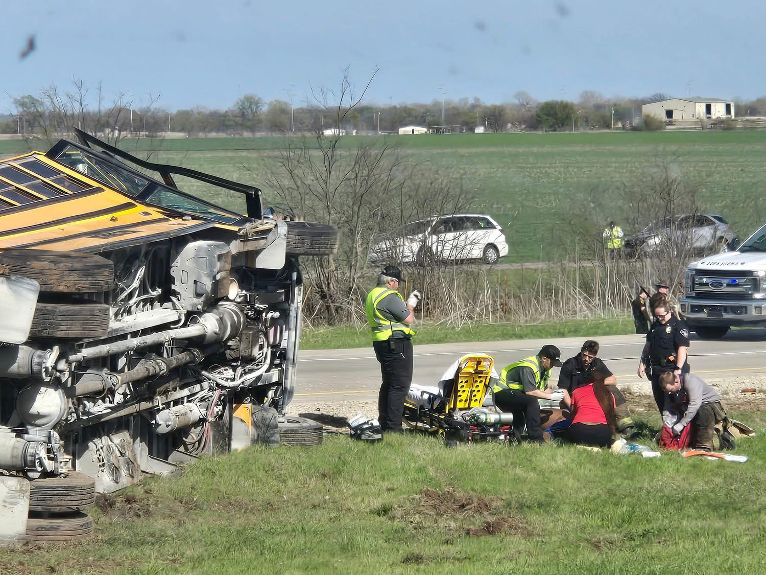 Bus Accident on I-35